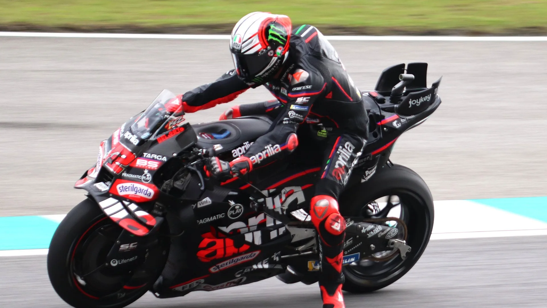 MotoGP, GP Indonesia: a Mandalika è duello in quota tra Marquez e Bezzecchi, il pilota Aprilia vede a 2,85 il ritorno alla vittoria