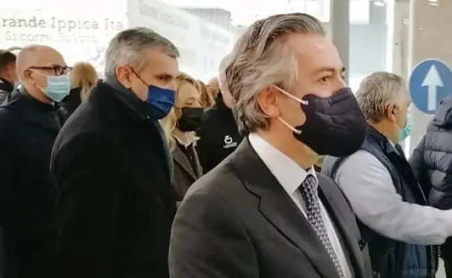 Ippica, Battistoni (Mipaaf): "Lavoriamo alla riforma dei pagamenti per rilanciare il settore"