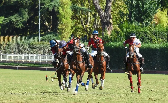 Italia Polo Challenge, al Galoppatoio di Villa Borghese inizia lo spettacolo. In campo anche tre azzurri campioni d'Europa, sabato la finale