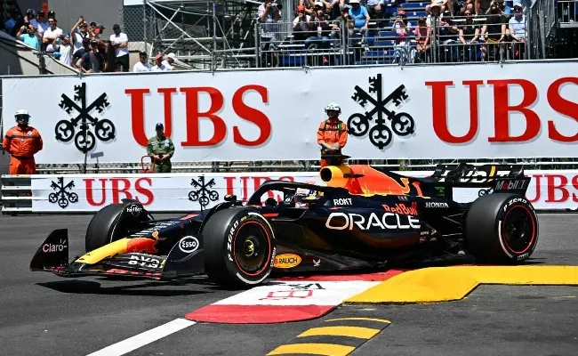 F1, Verstappen sfida il tabù di Singapore. Hamilton punta Vettel: pokerissimo di Lewis a 12 su Sisal.it