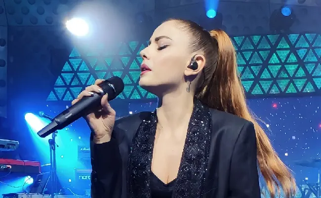 Sanremo, “fattore A” per la vittoria: in quota Angelina sorpassa Annalisa, balzo di Loredana Bertè e Irama