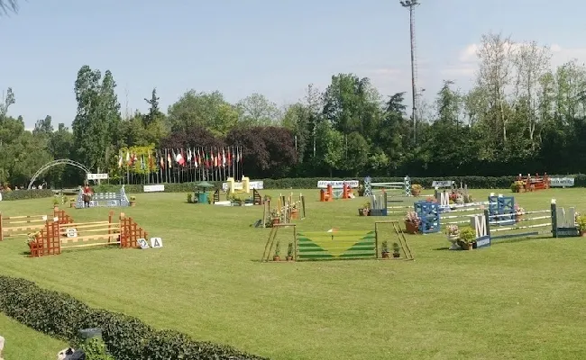 Equitazione, Campionati Italiani Fope a Cervia: in arrivo i big del salto ostacoli
