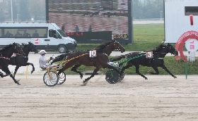 Ippica ALL’IPPODROMO SNAI LA MAURAVIGILIA DEL GRAN PREMIO DELLE NAZIONI E GIORNATA CON TRE DOPP