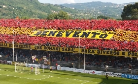 Serie B Benevento Frosinone il 46 degli scommettitori punta sul riscatto giallorosso