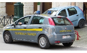 Gioco illegale Prato Guardia Finanza bische