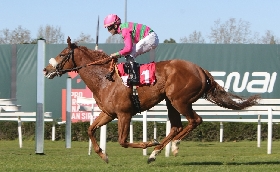 ALL’IPPODROMO SNAI SAN SIRO VINCE IL ‘PREMIO SEREGNO’ AMALAURA CON VARGIU. EMOZIONANTE ‘GARDONE’ CON LA VITTORIA DI LORD SAKAI CON MALUNE