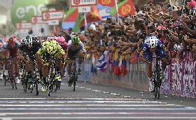 Giro d'Italia: Carapaz guida la lista dei favoriti Caruso a 15 il primo degli italiani Nibali a 25 