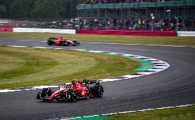 F1: Ferrari costretta a rincorrere anche nel 2023 i bookie puntano ancora su Verstappen campione 