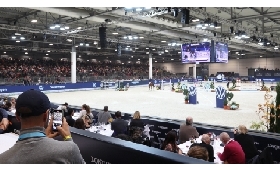 Equitazione a Verona la Longines FEI Jumping World Cup spettacolo di grandi campioni al Pala Volkswagen 