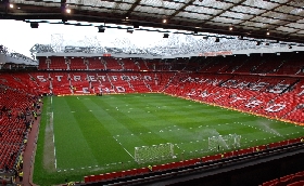 Calciomercato: Dumfries per il momento dovrebbe restare all’Inter ma il Manchester United è in agguato: l’olandese star all’Old Trafford a 5 00 su Sisal.it