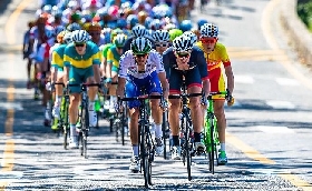 Tour de France: lotta tra Vingegaard e Pogacar Il trionfo del danese si gioca a 1 85 segue lo sloveno a 2 00 