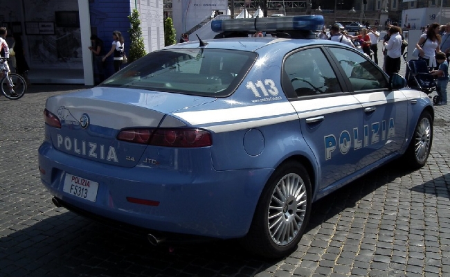Giochi controlli della Polizia a Roma: slot fuori orario sanzionato un locale di Tor Bella Monaca