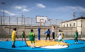 Carcere di Secondigliano inaugurato il playground ristrutturato da Fip e Fondazione Lottomatica