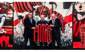 AC Milan e Snaifun svelano il murale per celebrare i 125 anni dalla nascita del club 