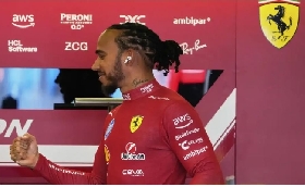 F1 primo squillo di Hamilton in Ferrari: dopo la pole è il favorito della Sprint in Cina sfida lanciata a Norris per la gara